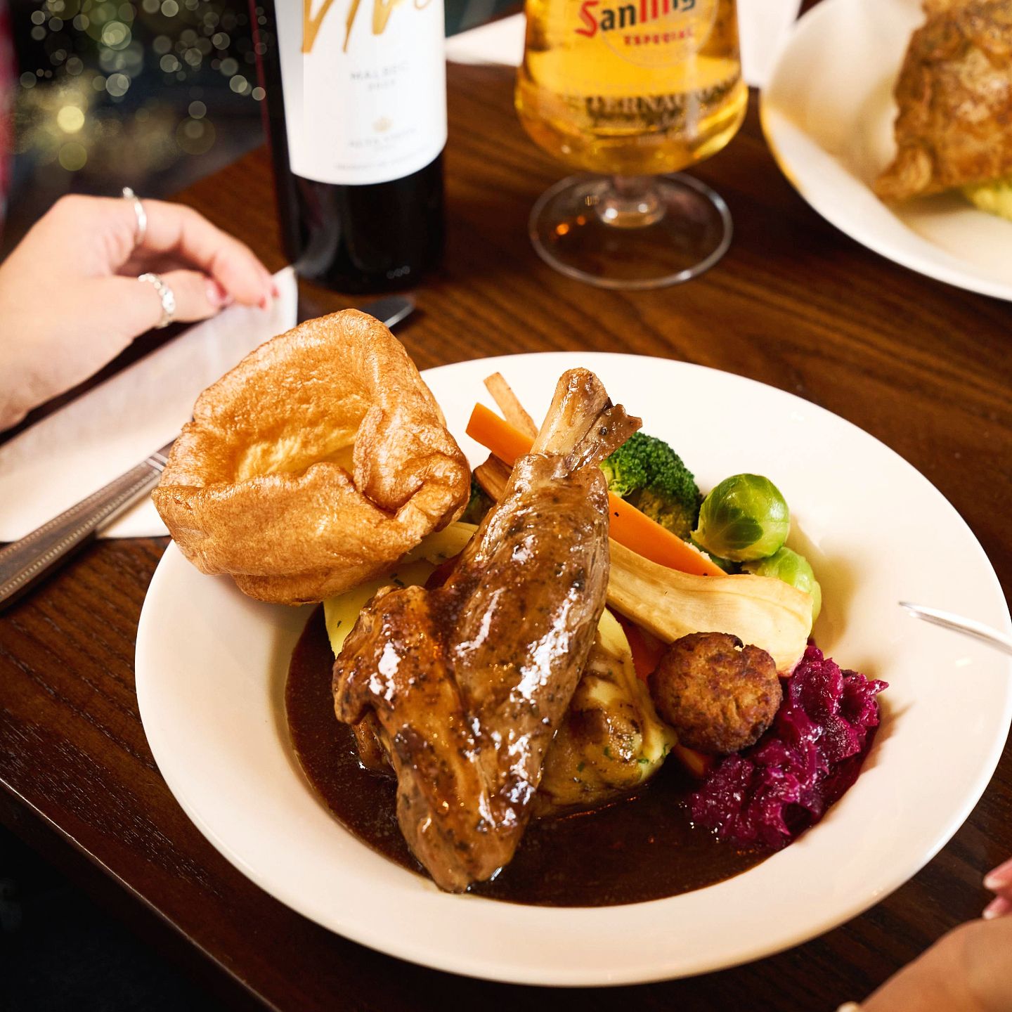 Christmas Day 2025 Lunch, Dinner & Dining at The Birchgrove Inn in Cardiff